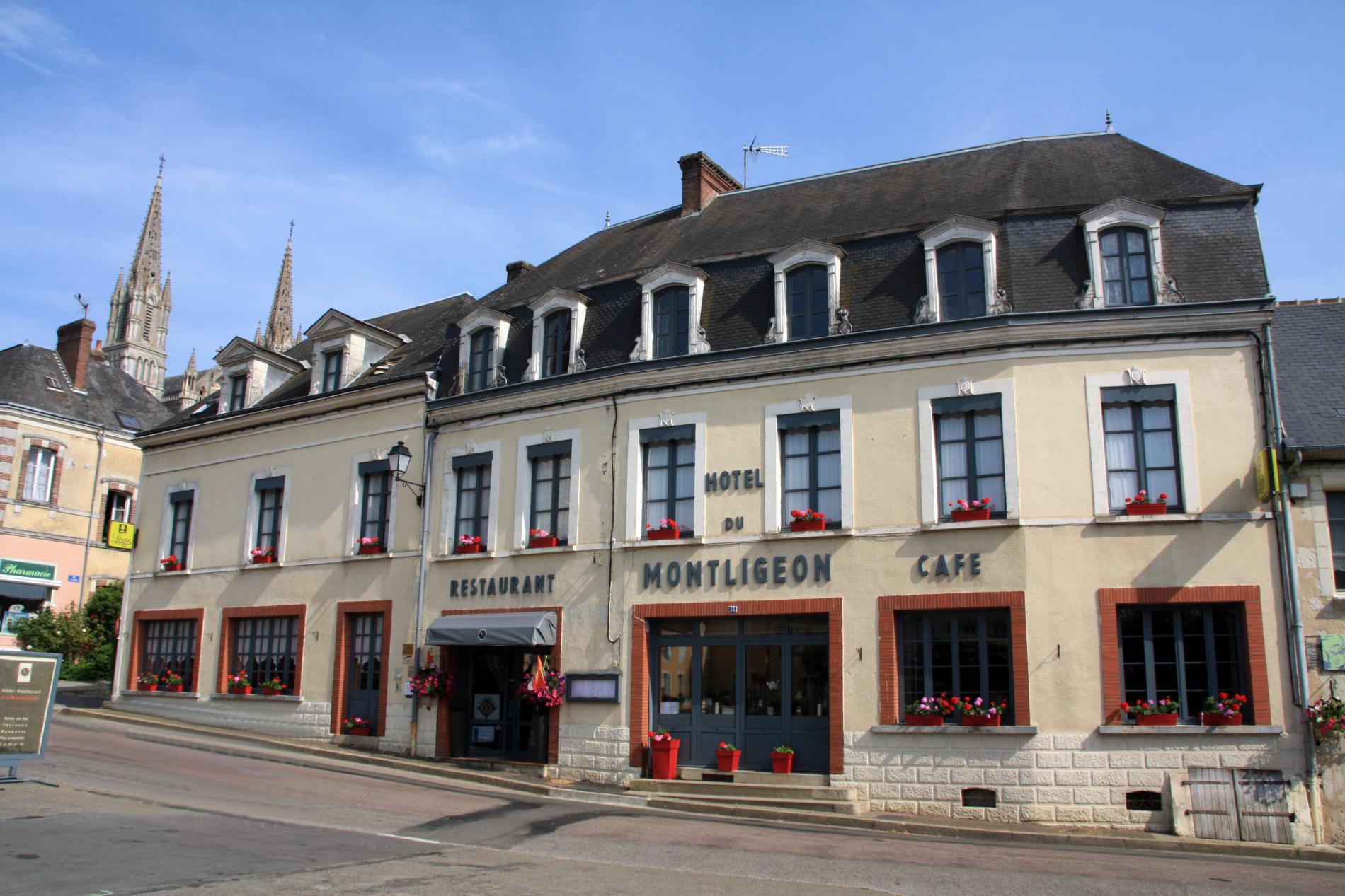 Logis Hôtel Restaurant Le Montligeon