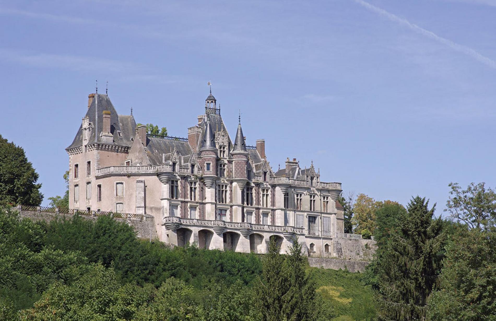 Castle of Montigny-le-Gannelon