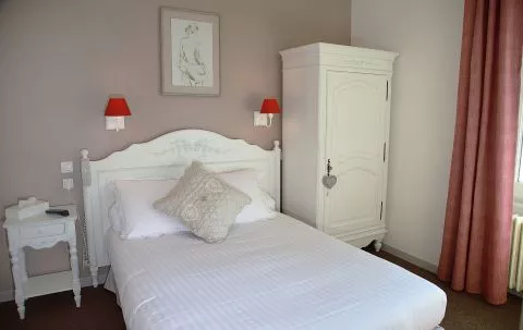 Chambre double, au calme, côté jardin