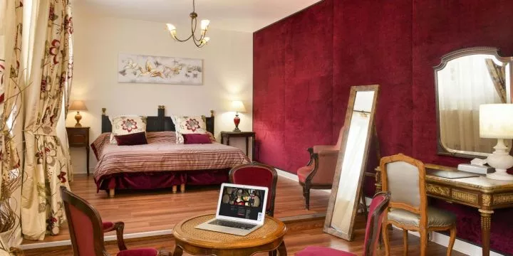 Chambre Hostellerie du grand sully