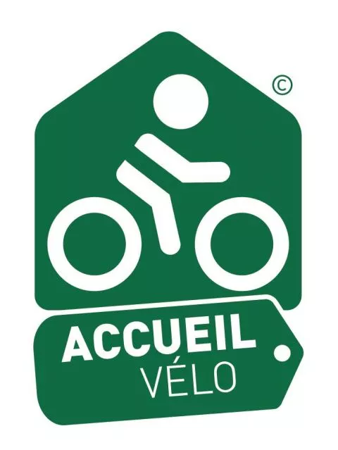Logo accueil vélo hôtel des Carmes Aurillac
