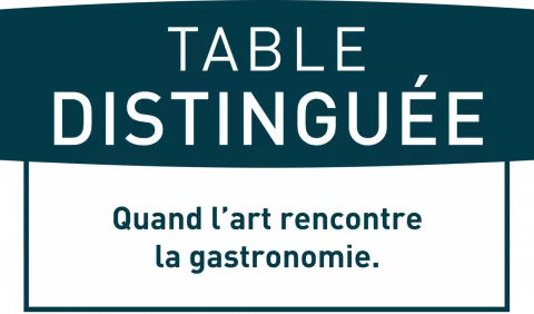 Logis Hotel Restaurant Le Relais de l'Abbaye Table distinguée à Charlieu