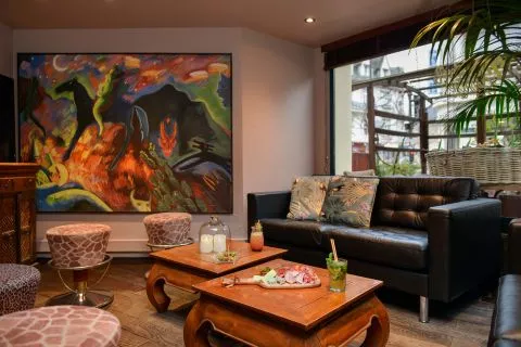 Petite restauration /Bar Lounge