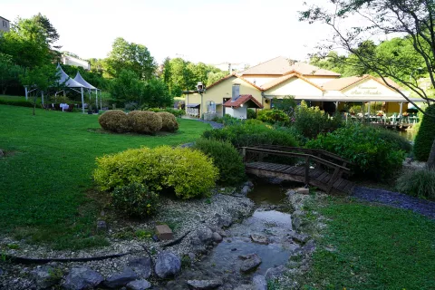 Bar & petit-déjeuner