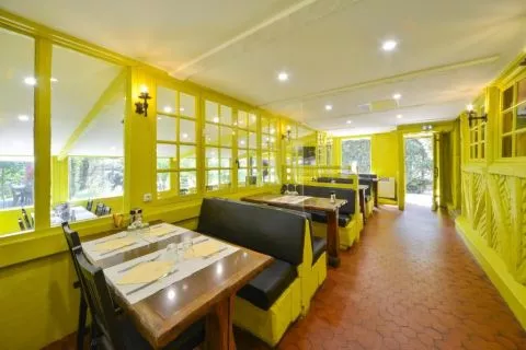 image  Restaurants