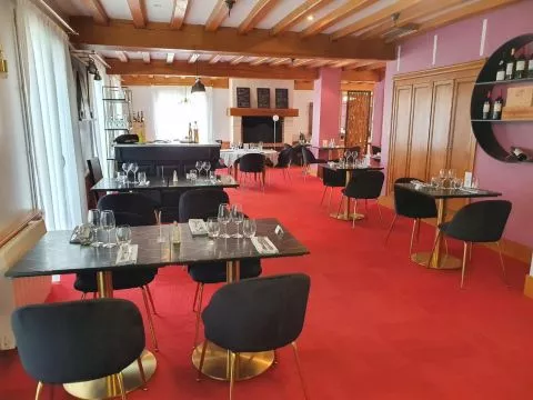 image La Robe et le Palais