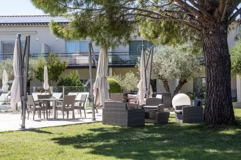 image Hotel restaurant Domaine des oliviers