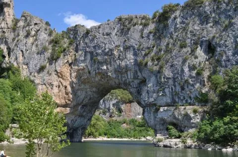 image Logis Hôtel Le Chene Vert