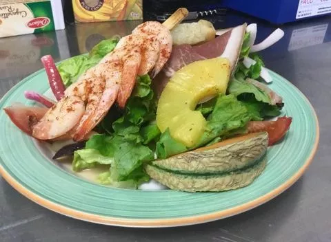 Menu table d hôtes servis midi et soir