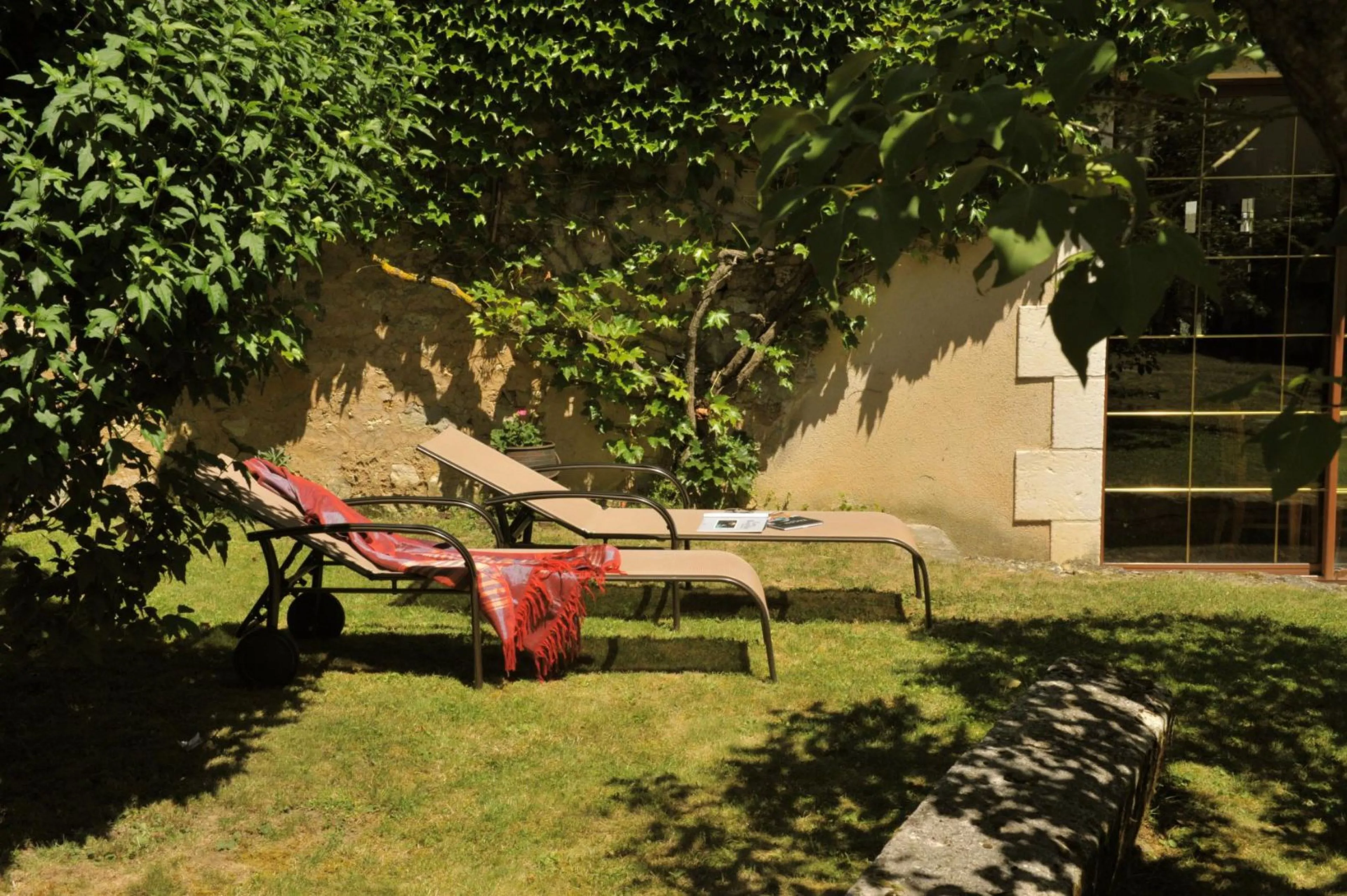 ∞ Logis Hôtel proche de Poitiers à Coulombiers| AUBERGE LE CENTRE - POITOU