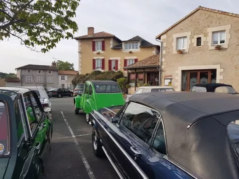 image Logis Hotel Le Centre Poitou