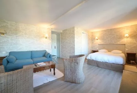 image Logis Hotel Le Centre Poitou