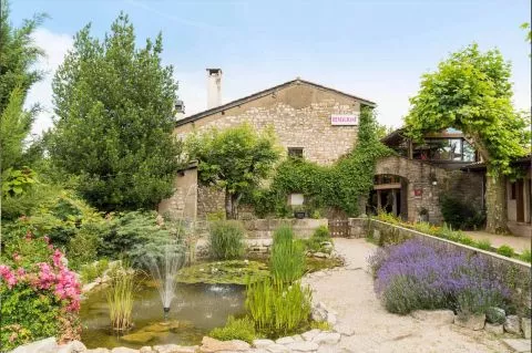 image Hôtel La Vieille Ferme