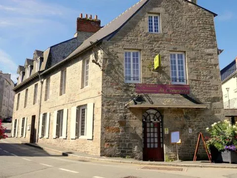 image Hôtel du Commerce