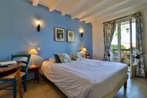 Nos 19 chambres avec accès à la piscine