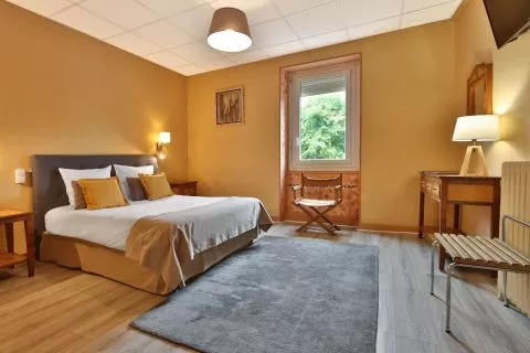 image Les Voyageurs Hotel