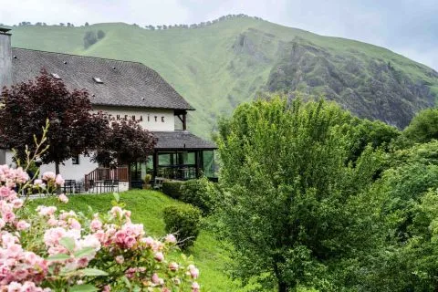 image Etchemaite - Charming ***hotel in Larrau