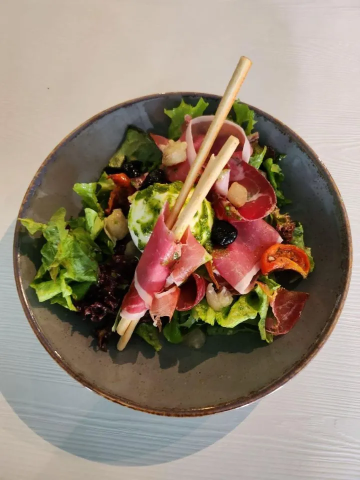   Tapas & Entr&eacute;es