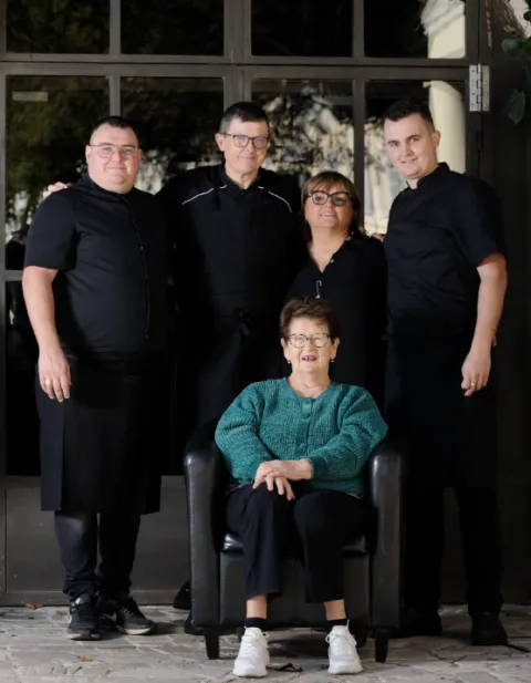 image Jeanne Vayssieres, Cécile Esperet , Marie-Louise Rigal,...