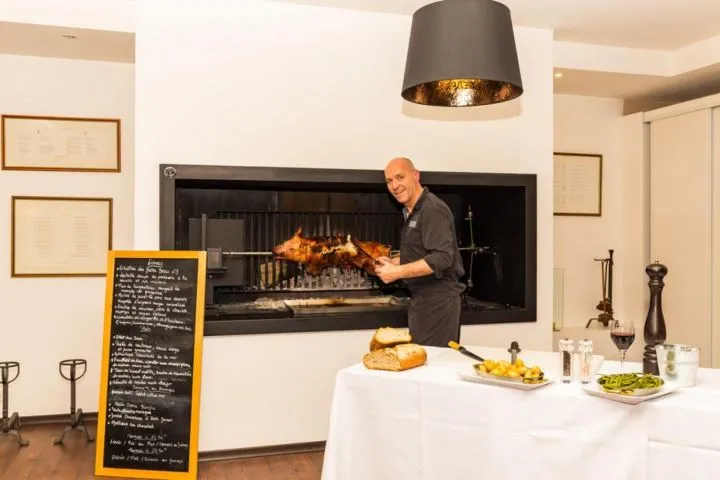   Soir&eacute;e Broche autour de la chemin&eacute;e