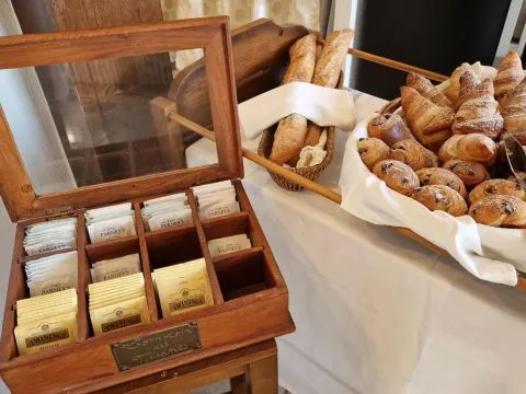 image Petit-déjeuner à l’Hôtel Saint Jacques
