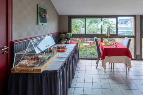 Hôtel Restaurant Beau Rivage