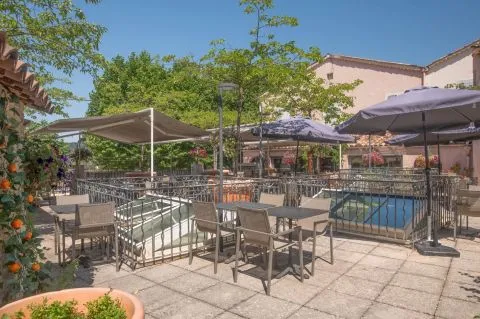 image Hôtel La Bonne Auberge