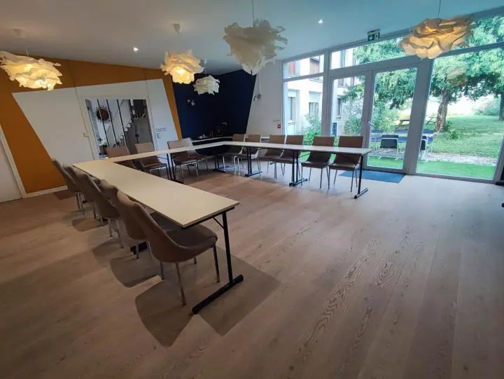 image Salle de réunion près de Vienne