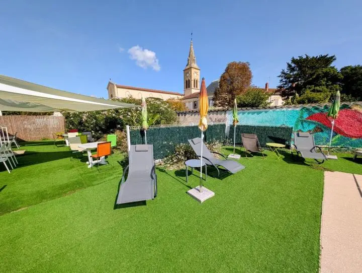 Hôtel *** calme avec piscine