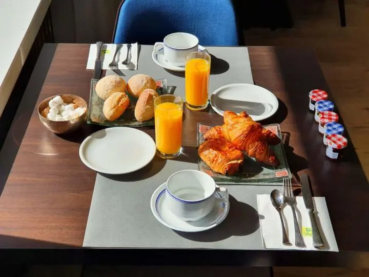 image image Hotel Bellevue 