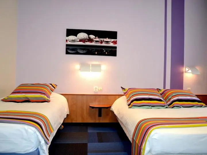 image image Hôtel de Paris