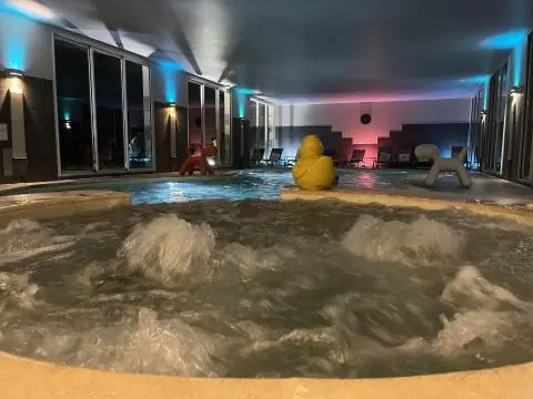 image Piscine couverte