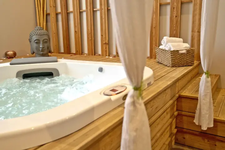 image Hôtel Piscine & Spa près de Condom