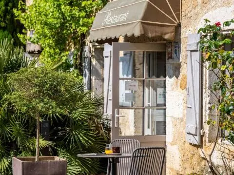 image Restaurant & Terrasse proche de Condom