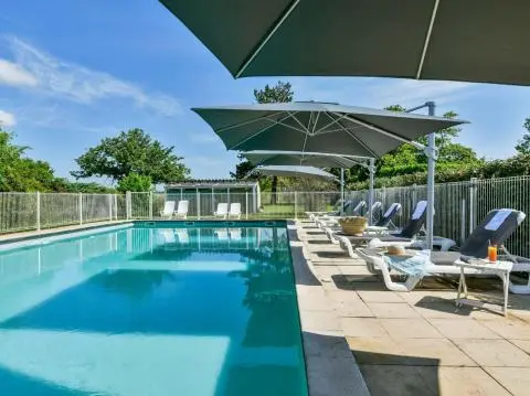 image La piscine de l'hôtel La Ferme de Flaran