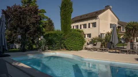 imagePiscine extérieure chauffée (en saison)