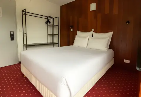 image Comfortable rooms in Langon