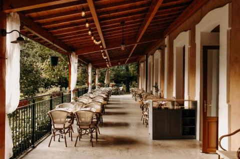 image Trois ambiances et nos terrasses aux beaux jours... un même plaisir
