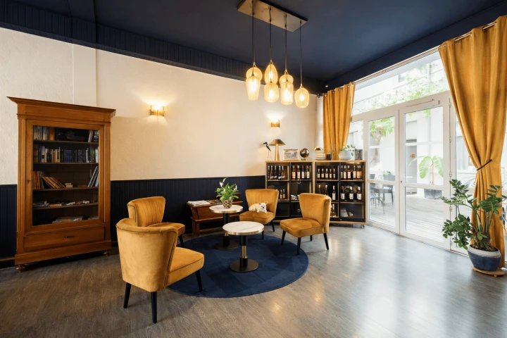 image image Hotel de France