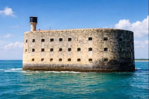 image Stay in Rochefort