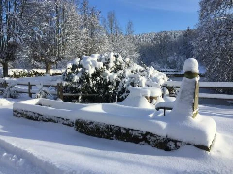 OFFRE 2 NUITS : 1 nuit achetée, 1 nuit à 50 %. Hors week-end.