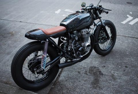 imageAbri moto