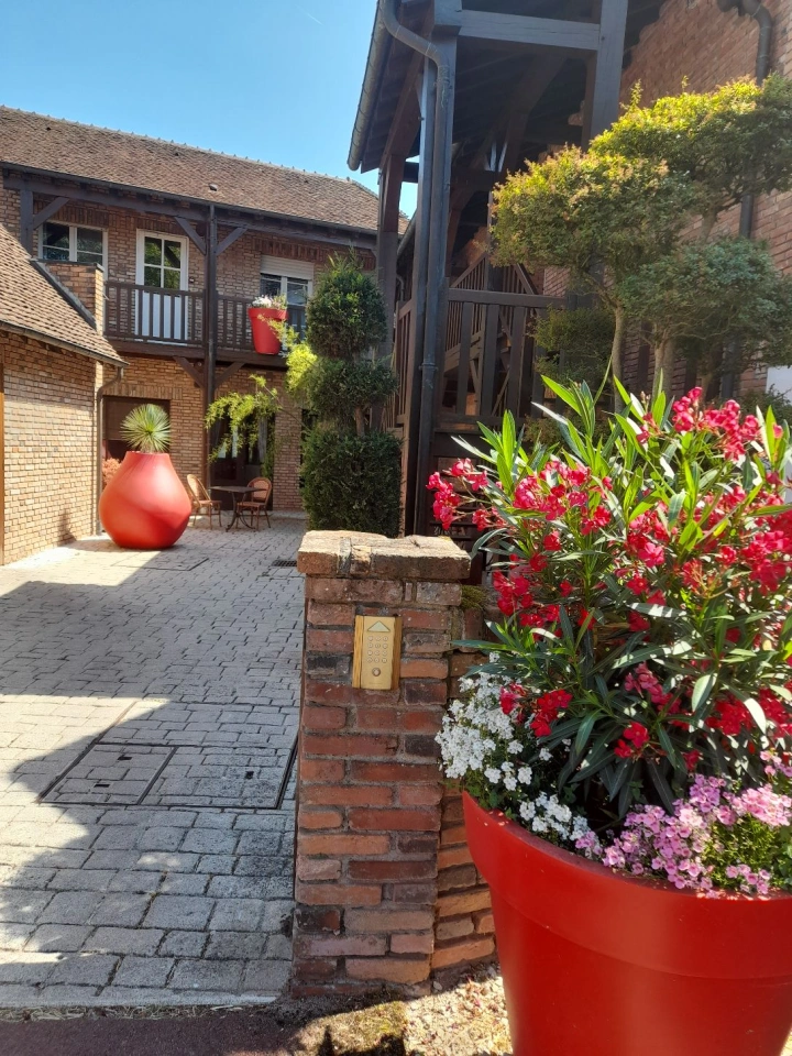  Notre établissement hôtel et restaurant est climatisé!